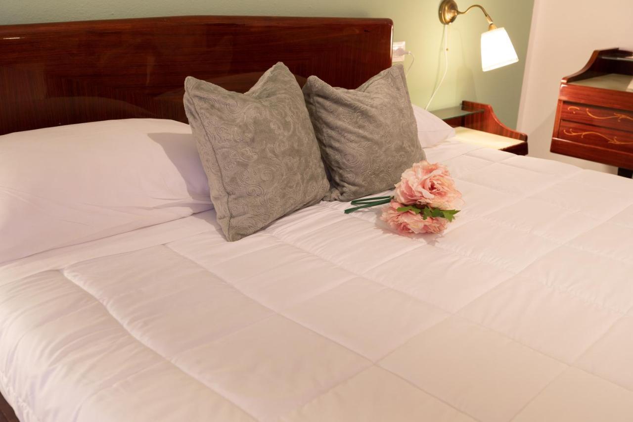 Siviglia 38 Apartment ออลเบีย ภายนอก รูปภาพ